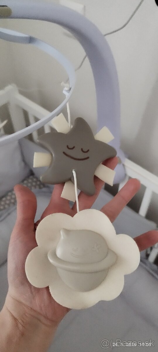 Projektor, kolotoč na postieľku - 8