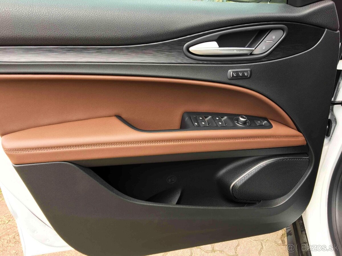 Alfa Romeo Stelvio 2.2 diesel Q4. - 8