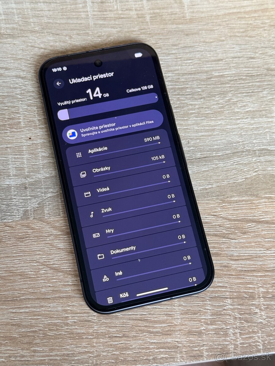 Google Pixel 9A 8/128Gb - Dobrý stav - 8