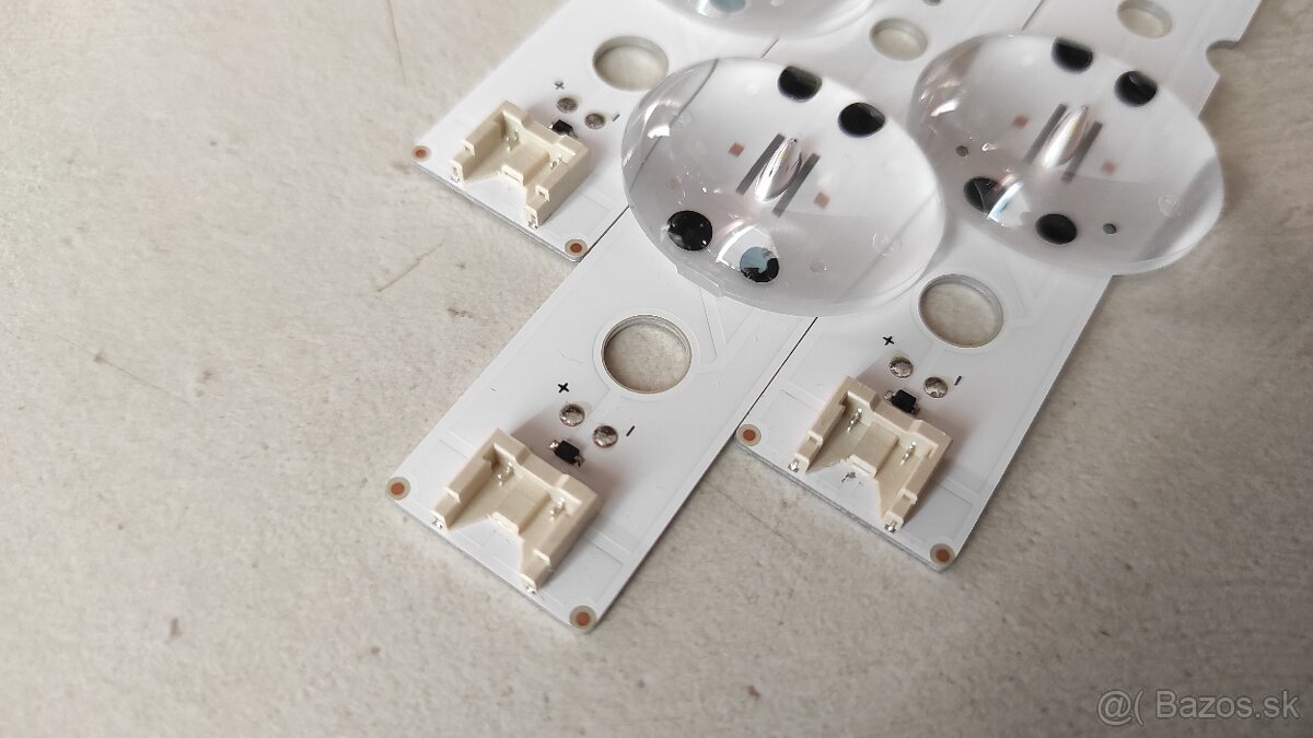 Predám LG 43UM7500 led podsvietenie SSC_Y19_43UM75 - 8