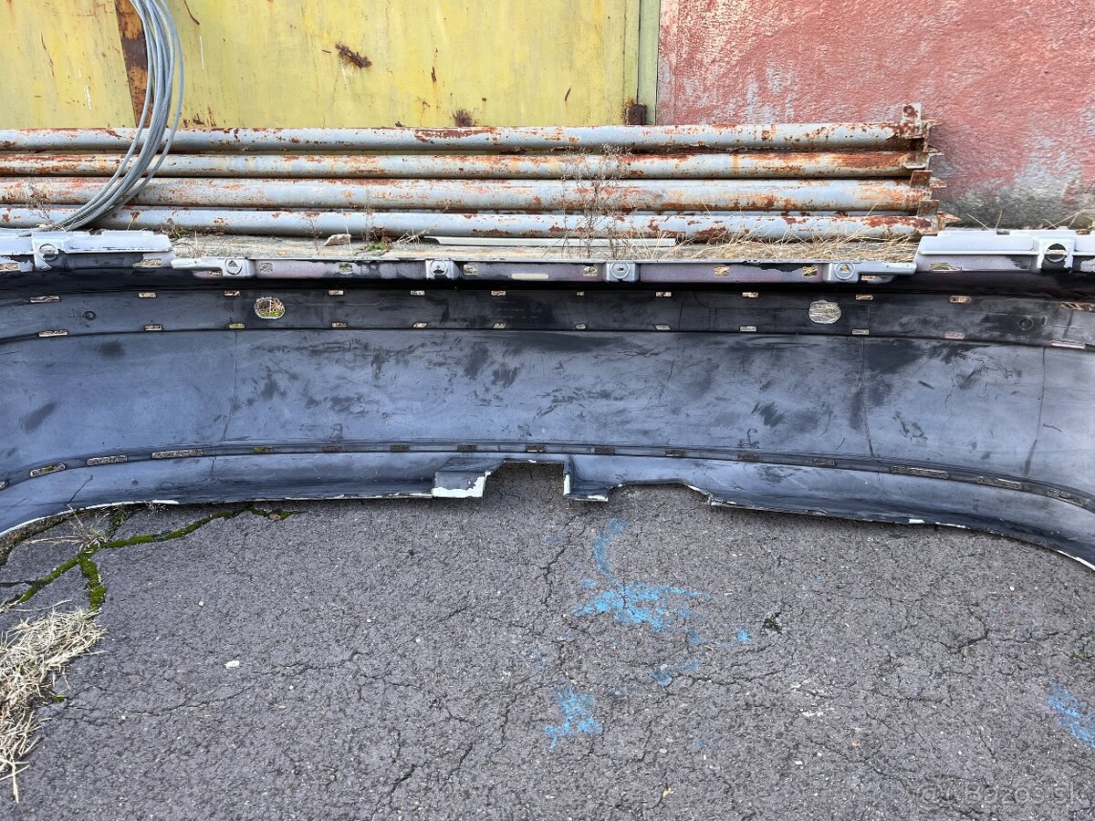 Škoda Octavia 1 zadný nárazník - 8