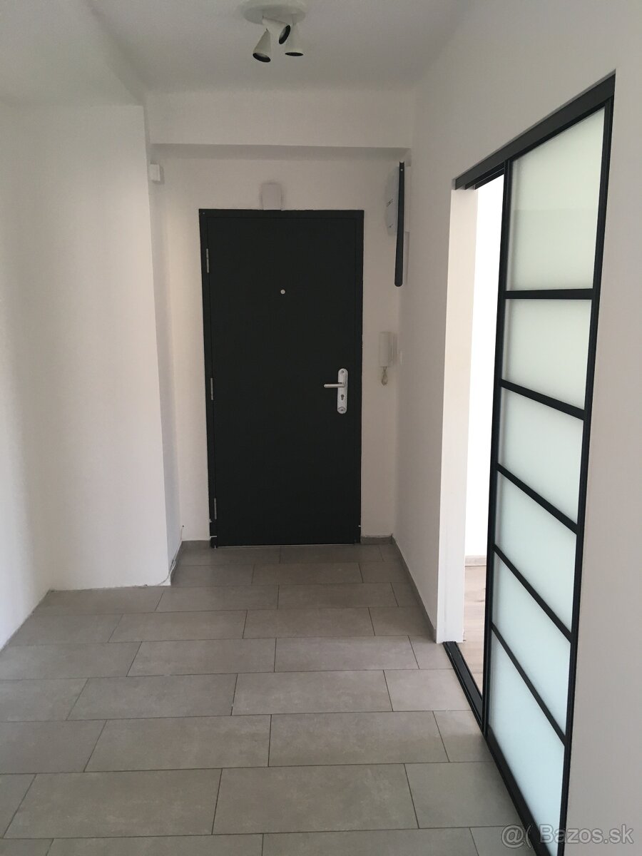 Prenájom dvojizbového bytu - 8