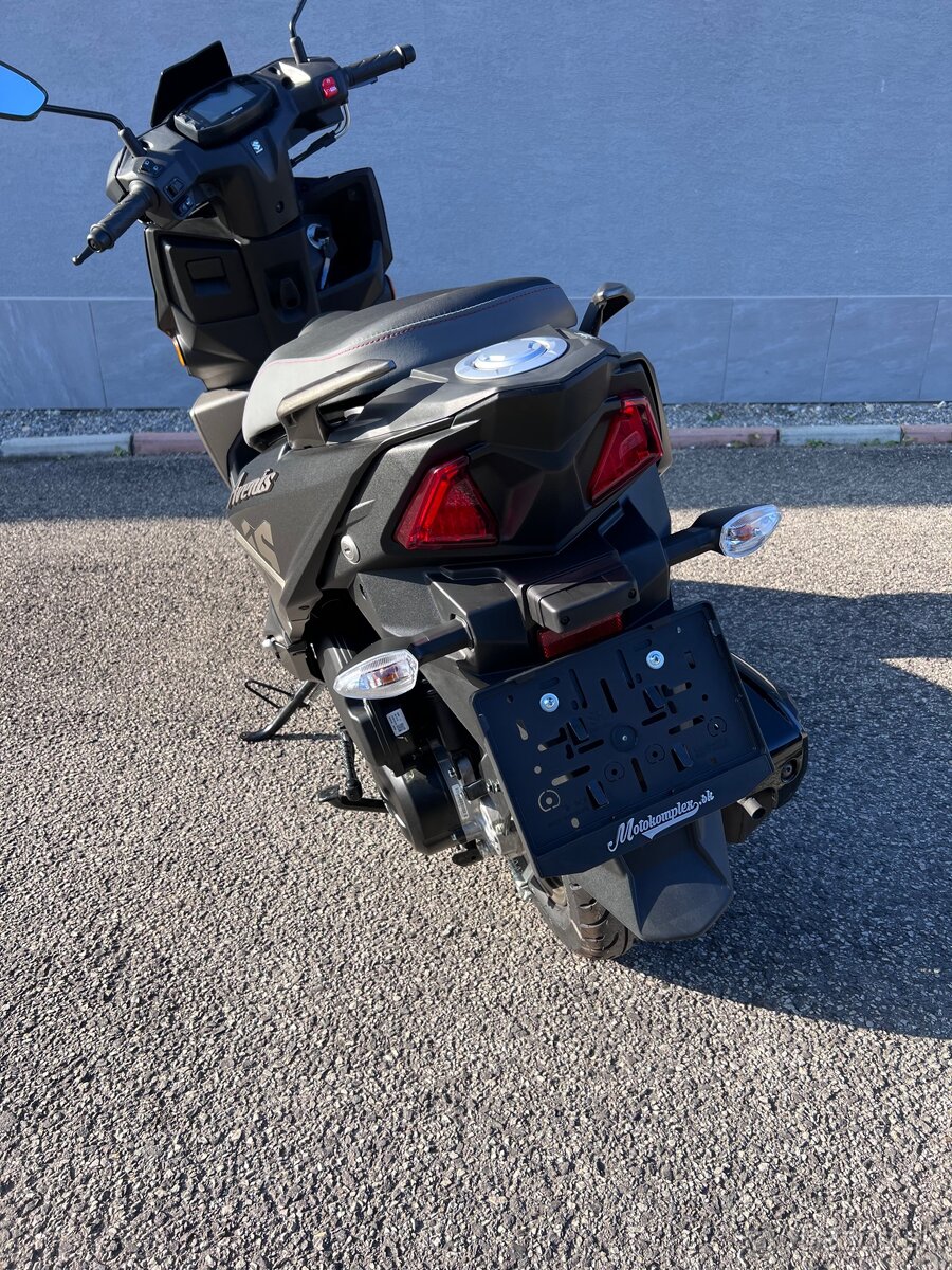 SUZUKI AVENIS 125 - 8