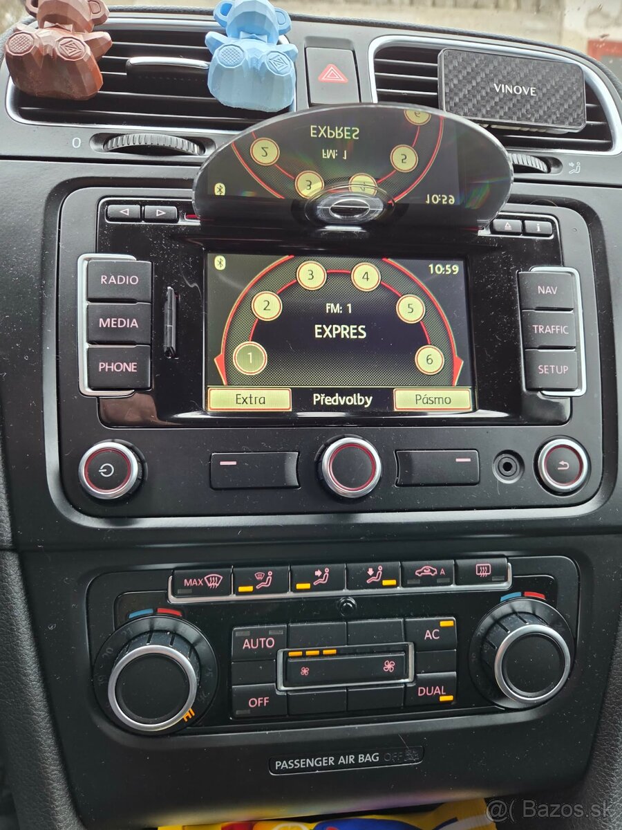 Volkswagen Golf VI - 8