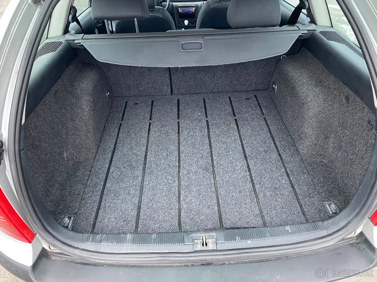 ŠKODA OCTAVIA 1 4X4 2.0 BENZÍN 85KW - 8