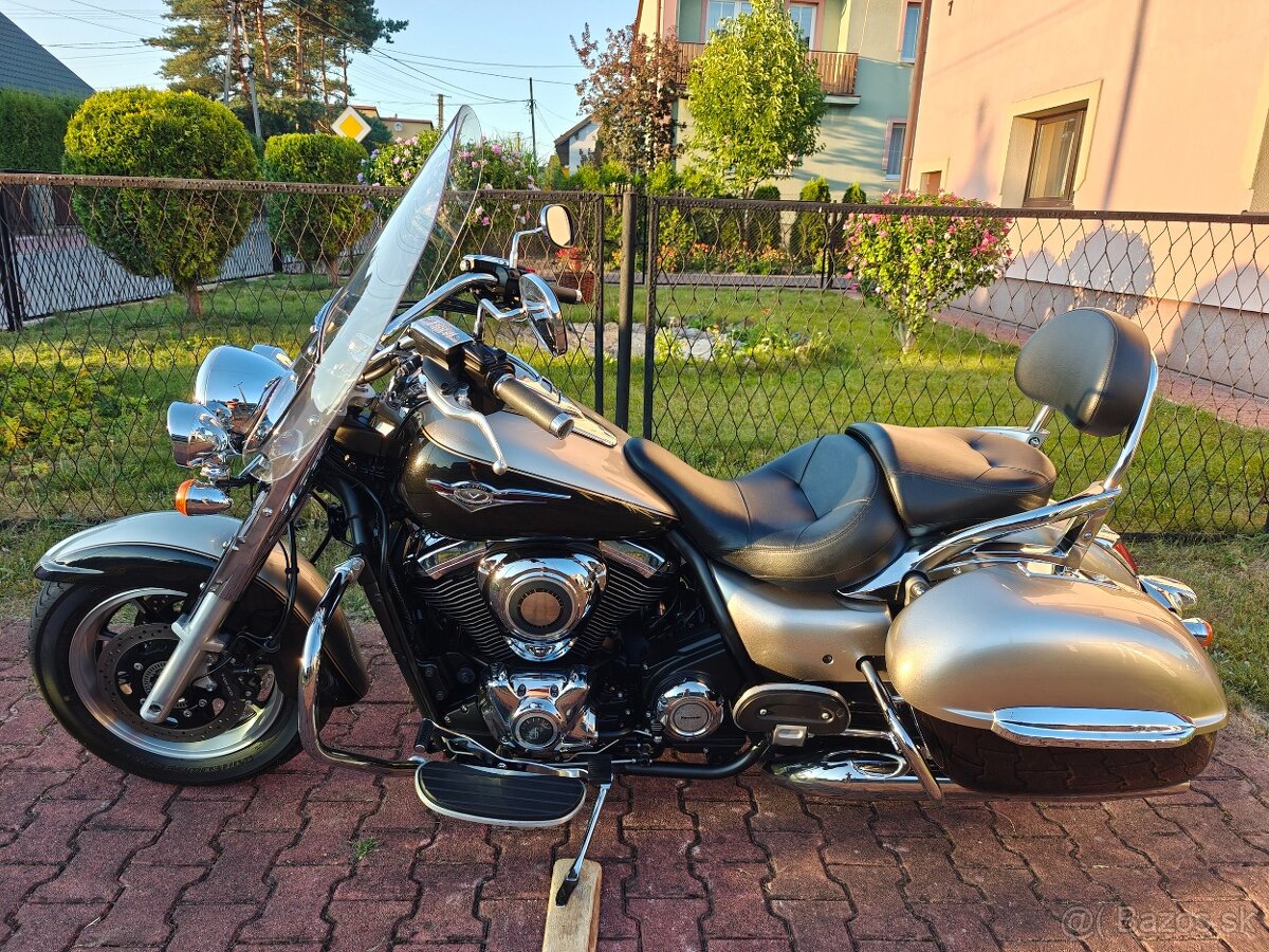 Kawasaki VN 1700 Classic Tourer Nomad - 8