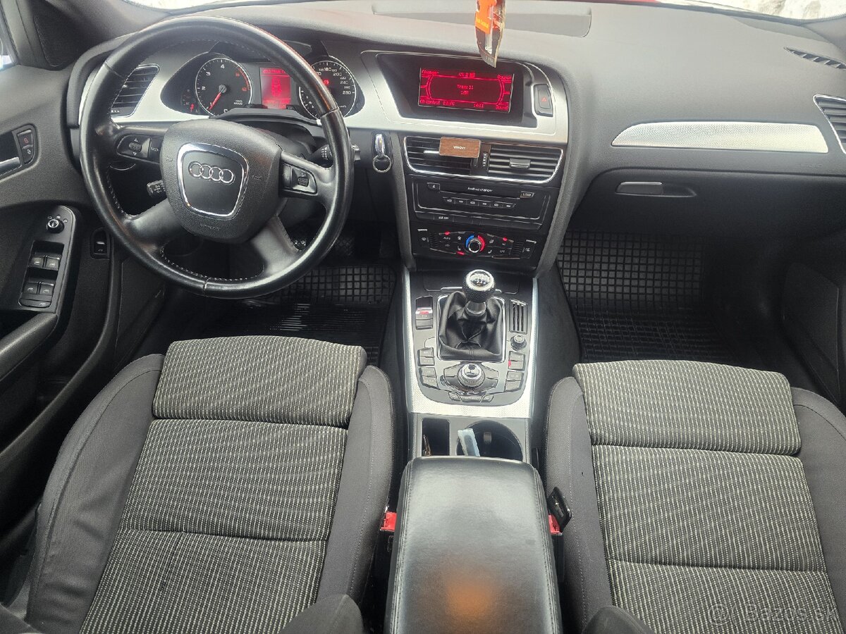 AUDI A4 B8 2.0 TDI 105kW, S-LINE✅ - 8