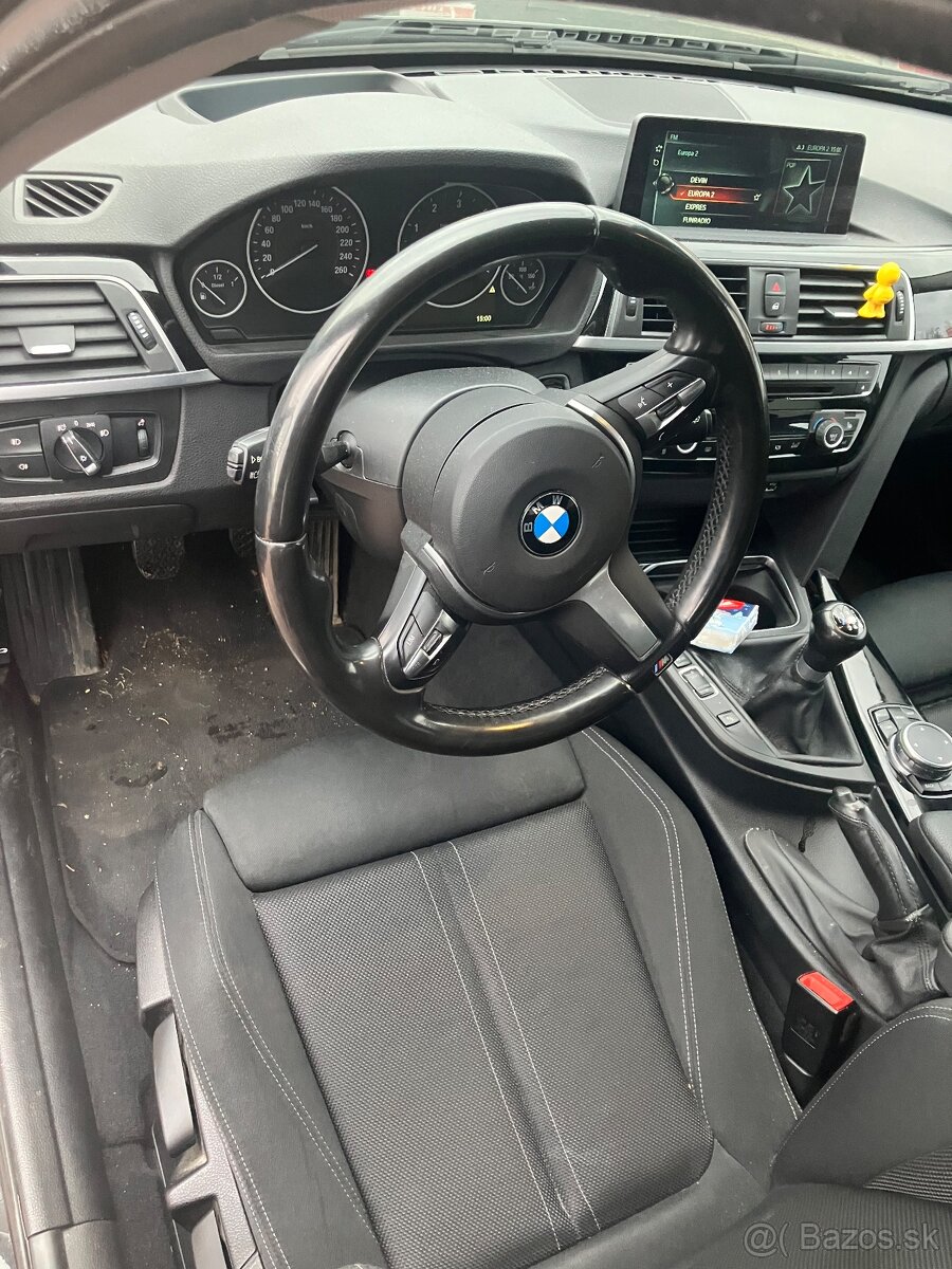 Bmw F30 320D - 8
