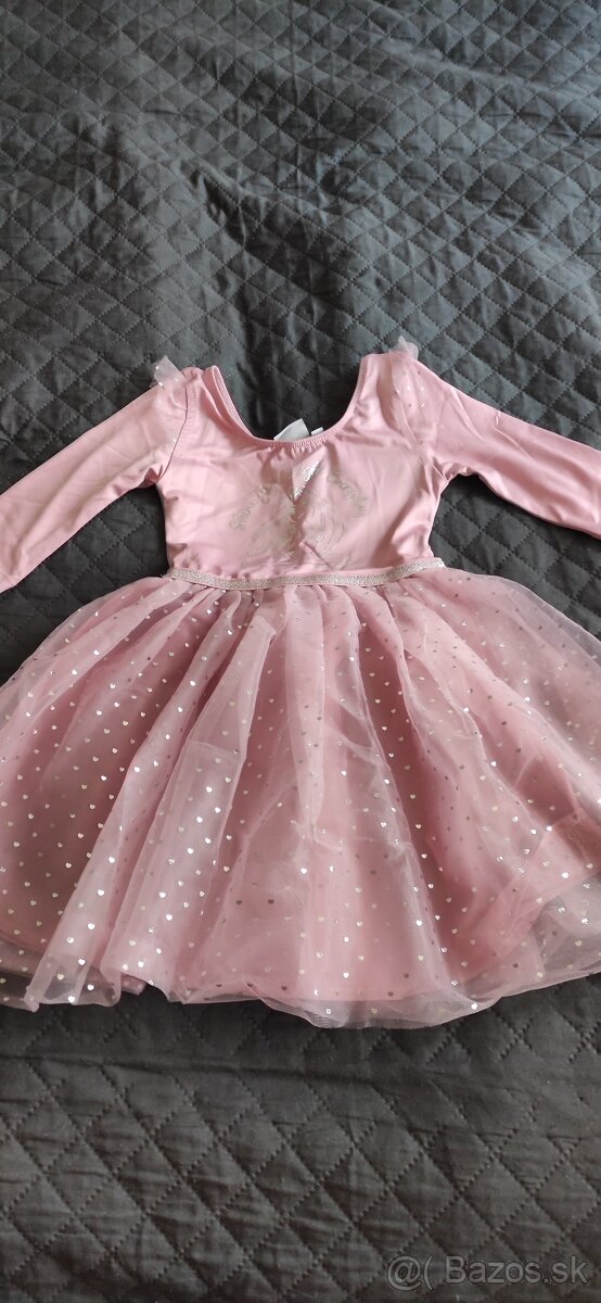 Oblečenie 104/110 - 8