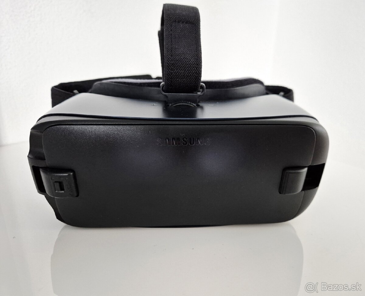 Samsung Gear VR 2 (SM-R323) + ovladač (Bluetooth) - 8