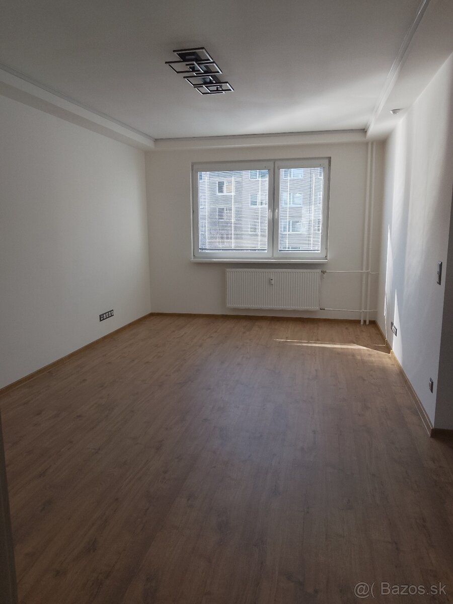 Dvojizbový byt - 8