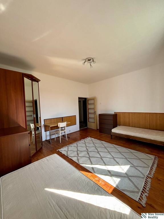 Prenájom RD v Senci – bývanie, office alebo podnikanie - 8