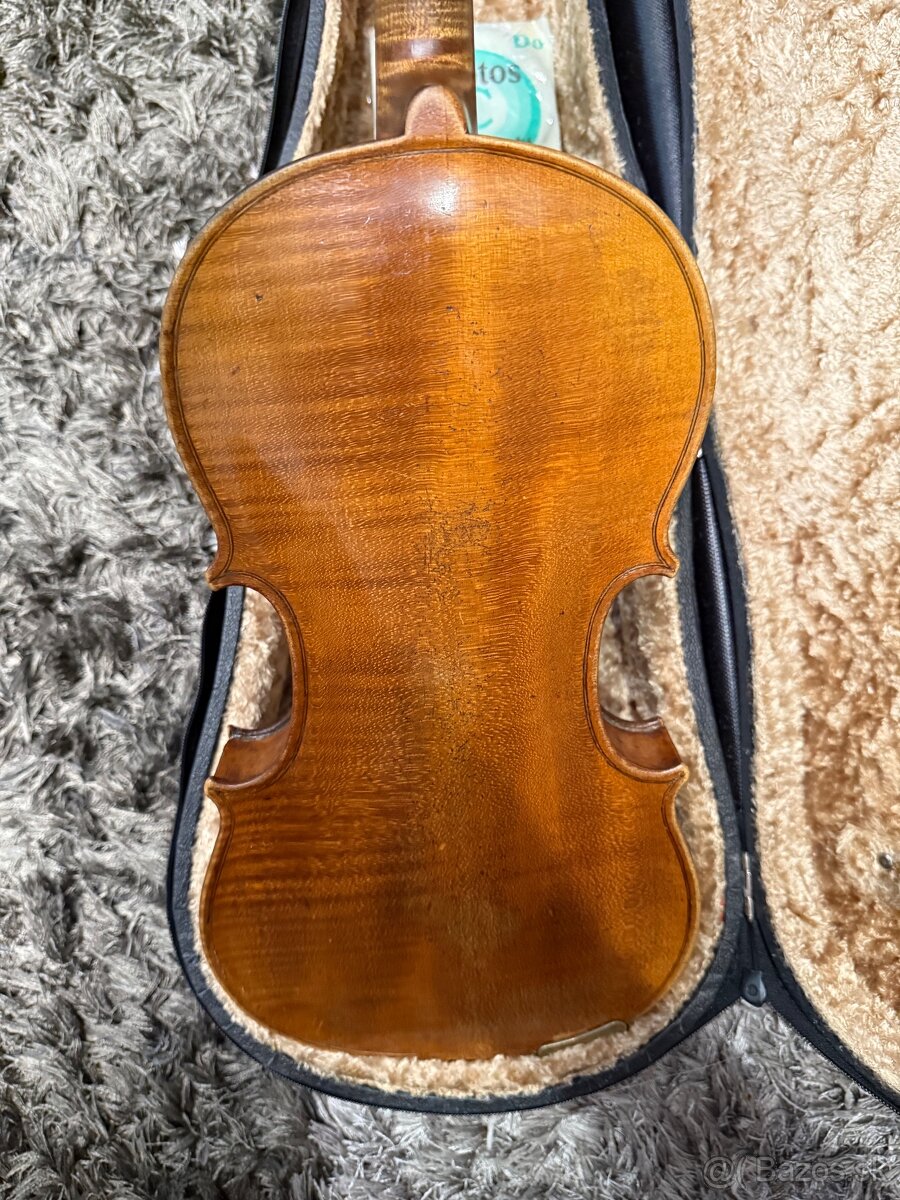 Predám dve husle 4/4 a 3/4 - 8