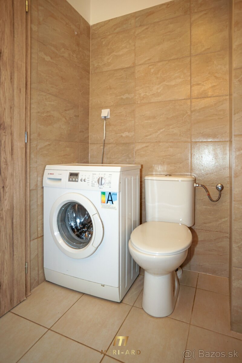 1,5 izbový zariadený byt, predzáhradka, parkovanie, RAJKA - 8