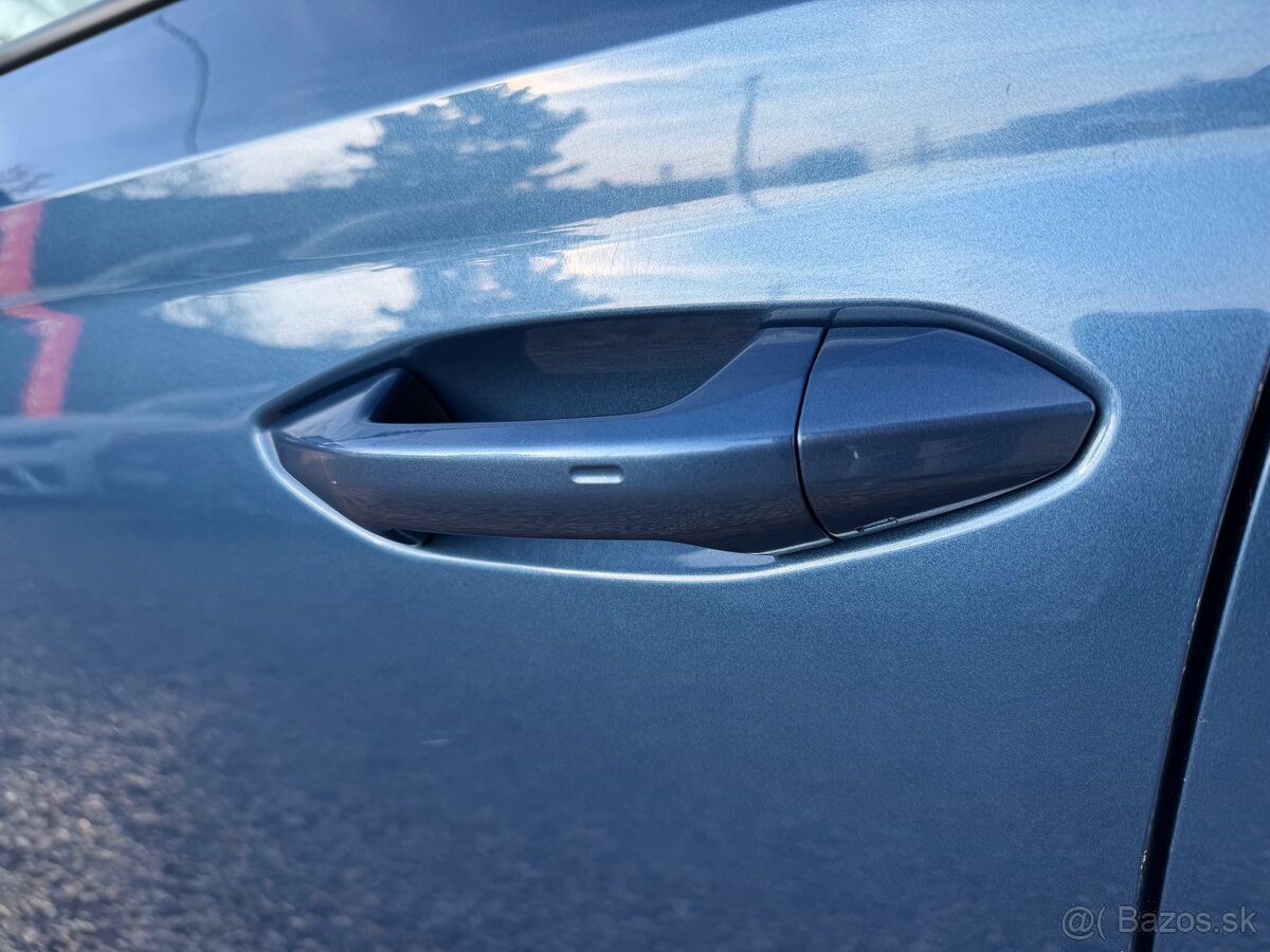 Škoda Octavia Combi 2.0 TDI SCR Ambition - 8