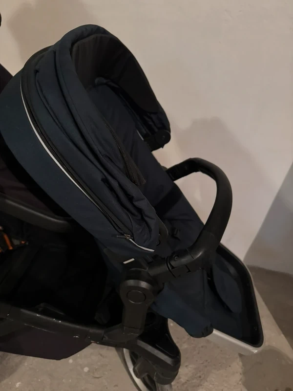 Thule sleek surodenecky kocik - 8