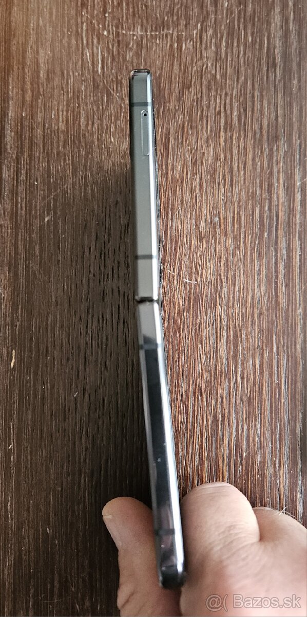 Samsung Galaxy Z Flip4 8/128 - 8