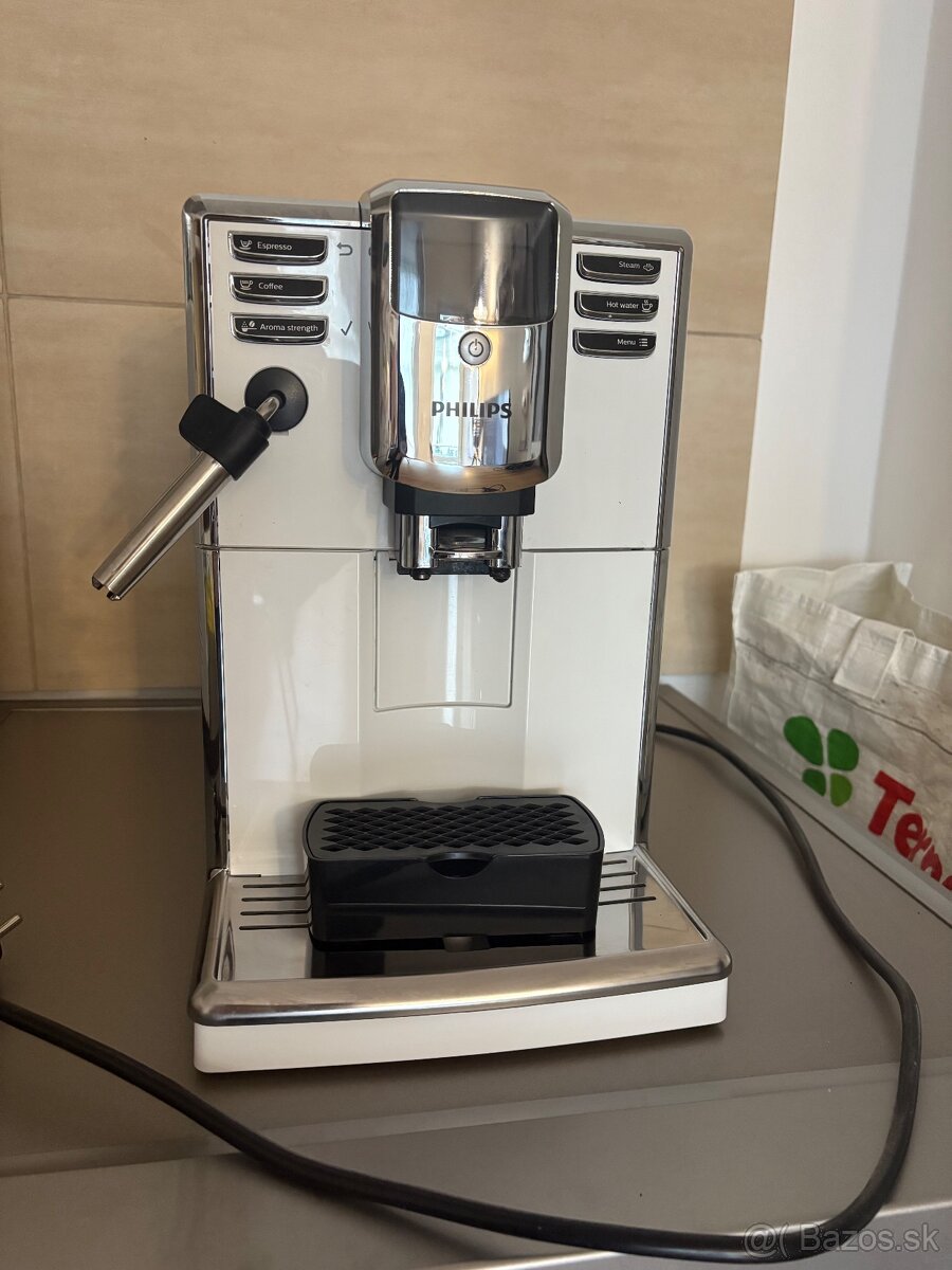 Automaticky kavovar Philips - 8