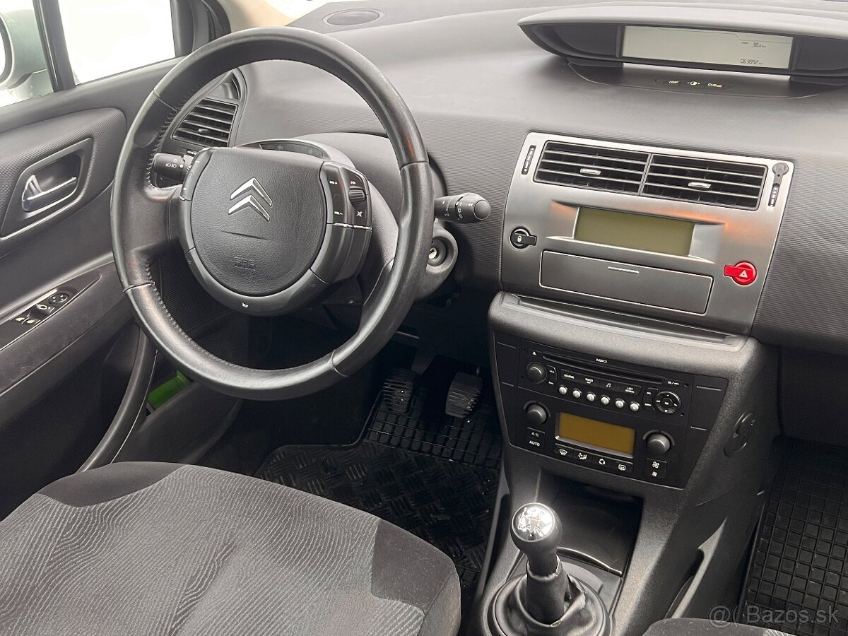 CITROËN C4 (len 64 000 km) - 8