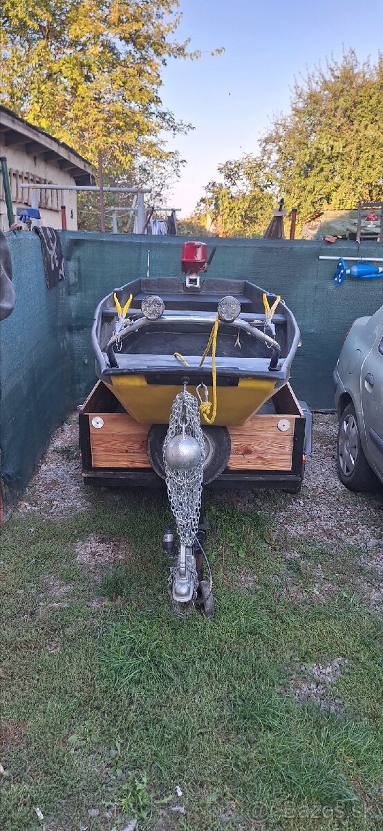 Predám laminatovy čln na ryby - 8