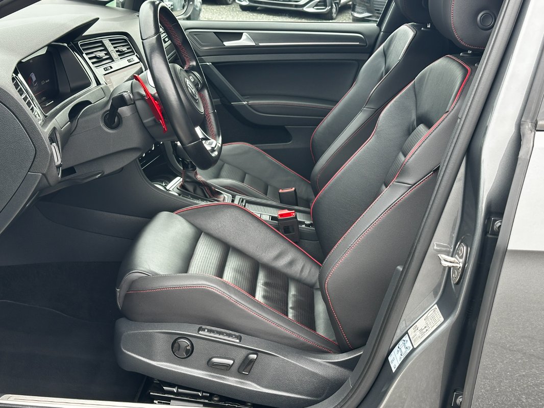 Volkswagen Golf GTi Performance 2.0 TSi DSG - 8
