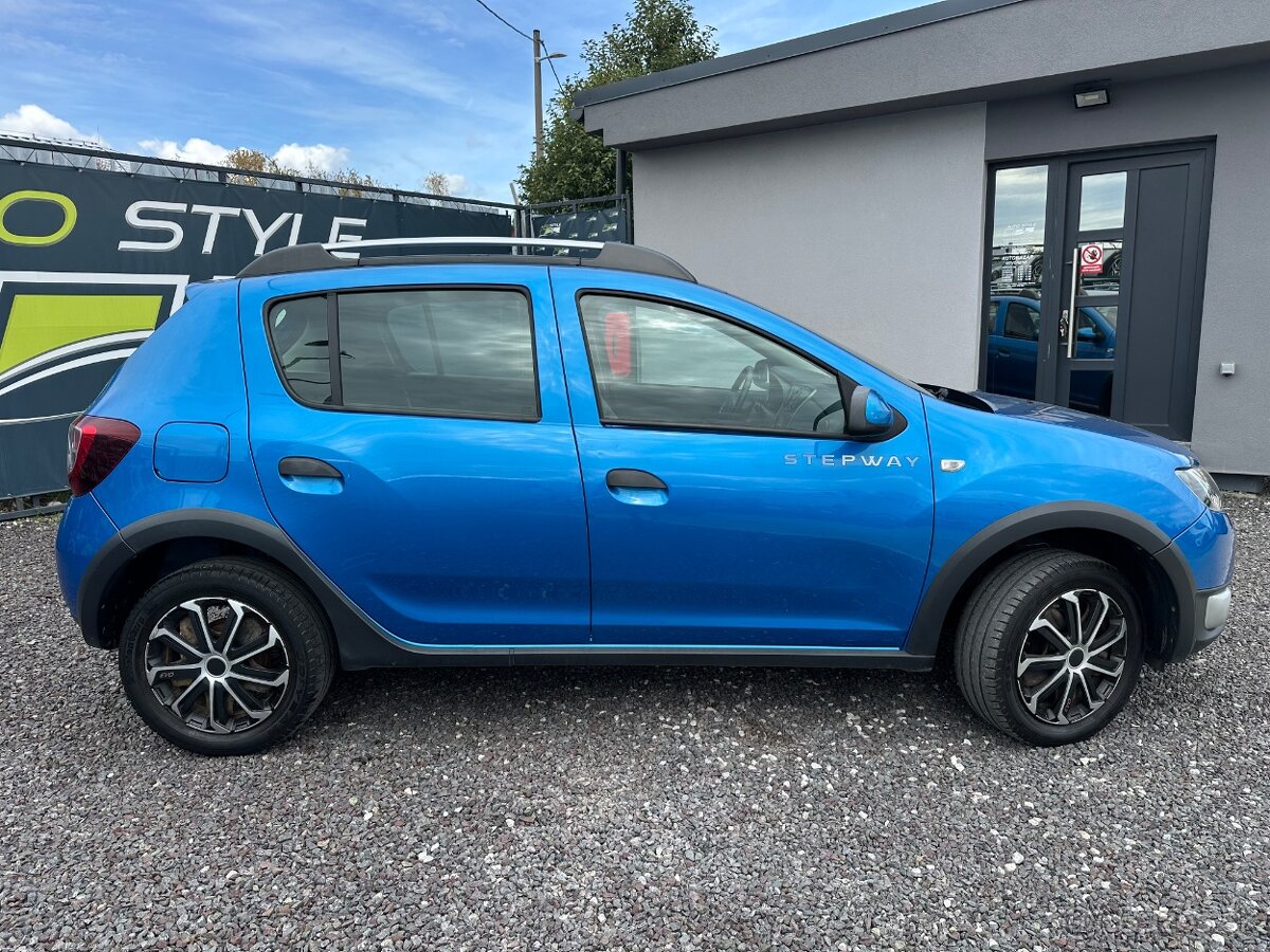 Dacia Sandero 1.5 dCi 90k Arctica - 8