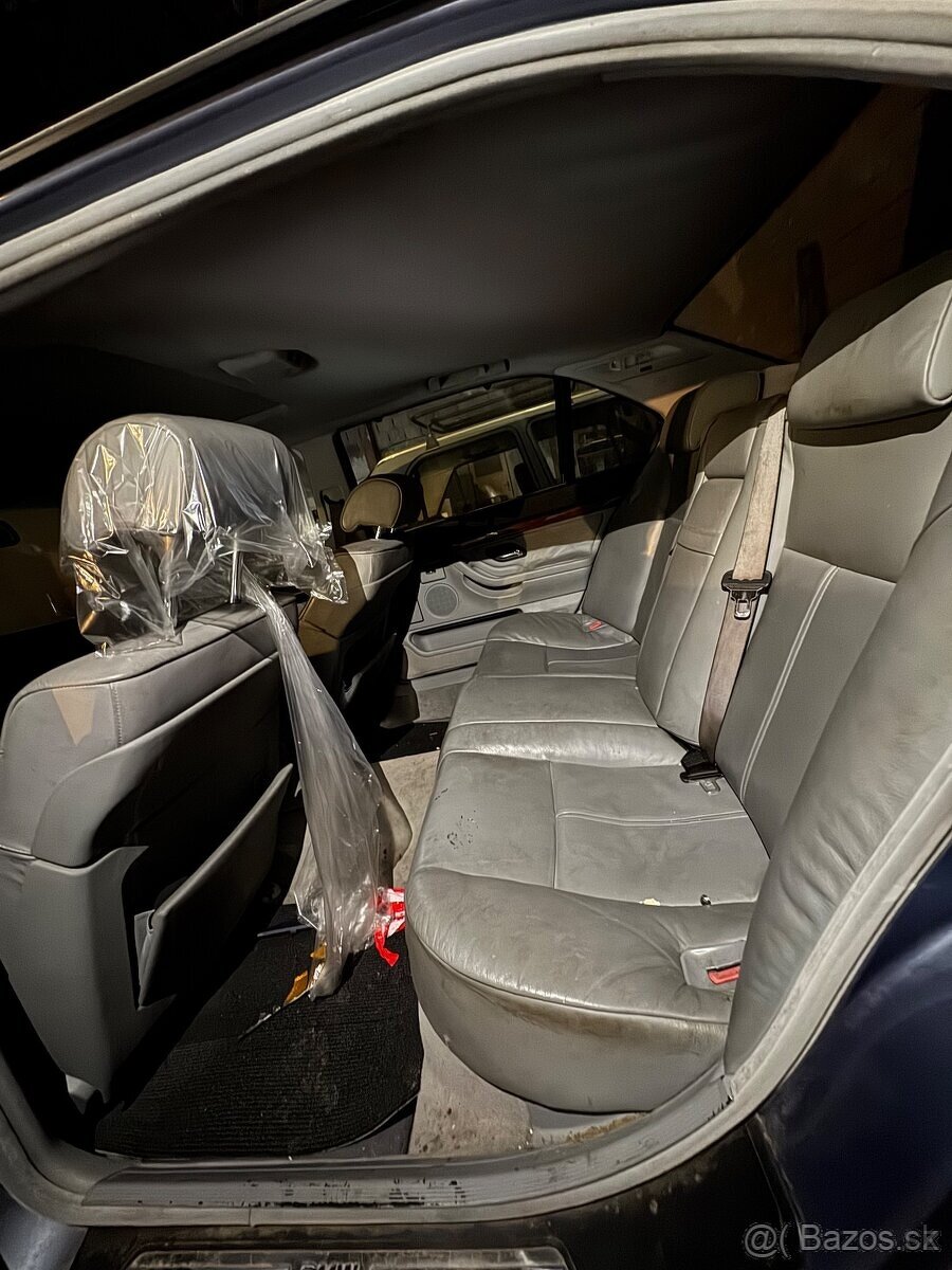 BMW E38 740il V8 Log - 8