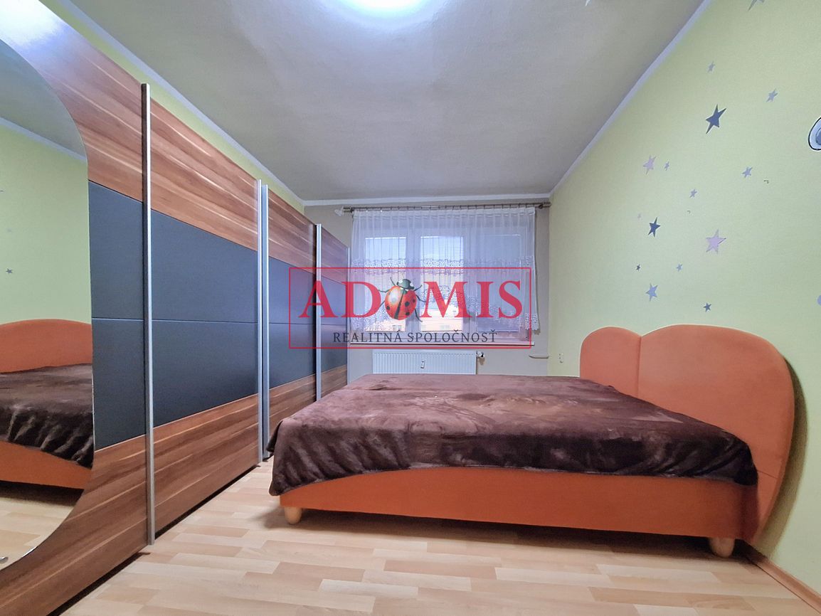 ADOMIS - predám 3izbový byt Šaca 64m2, Železiarenská ul. č.4 - 8