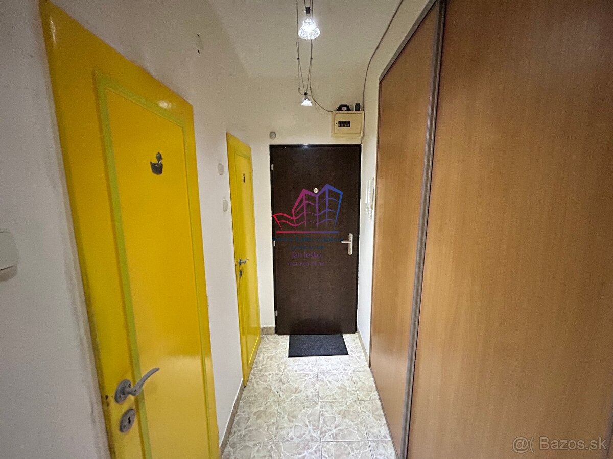 Predaj 3 - izbového bytu vo výbornej lokalite, Michalovce - 8