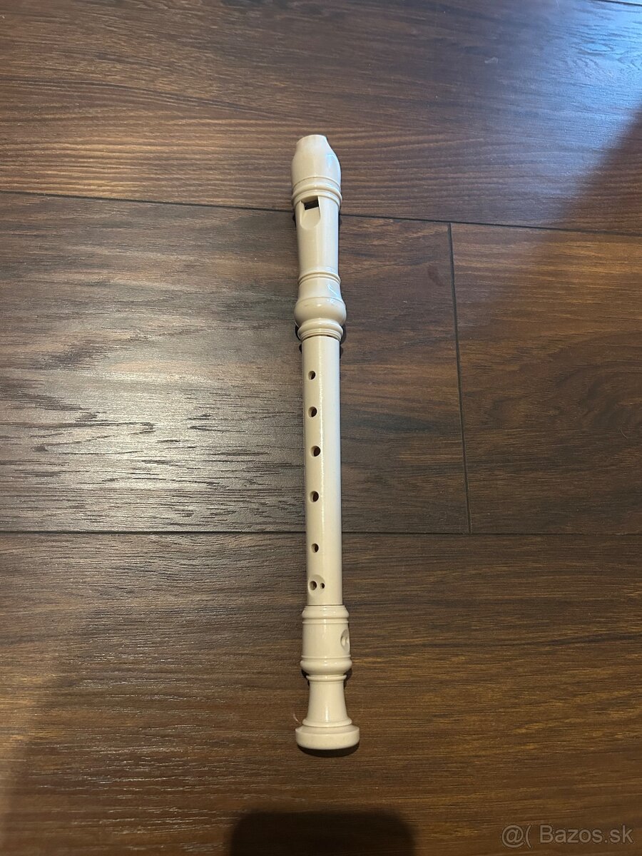 Hračky a hudobné nástroje - 8