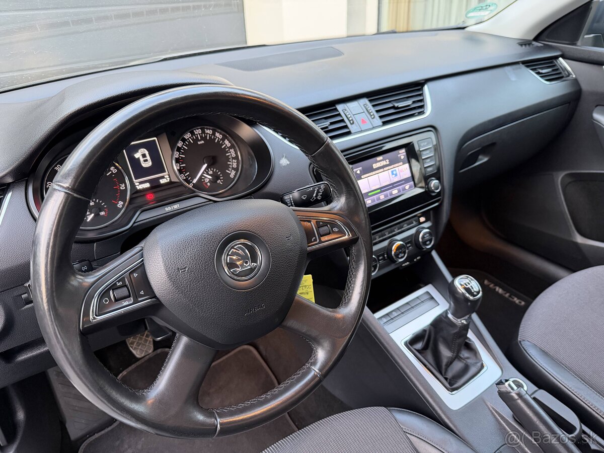 Škoda Octavia 1.2 TSI 77kw Elegance - 8