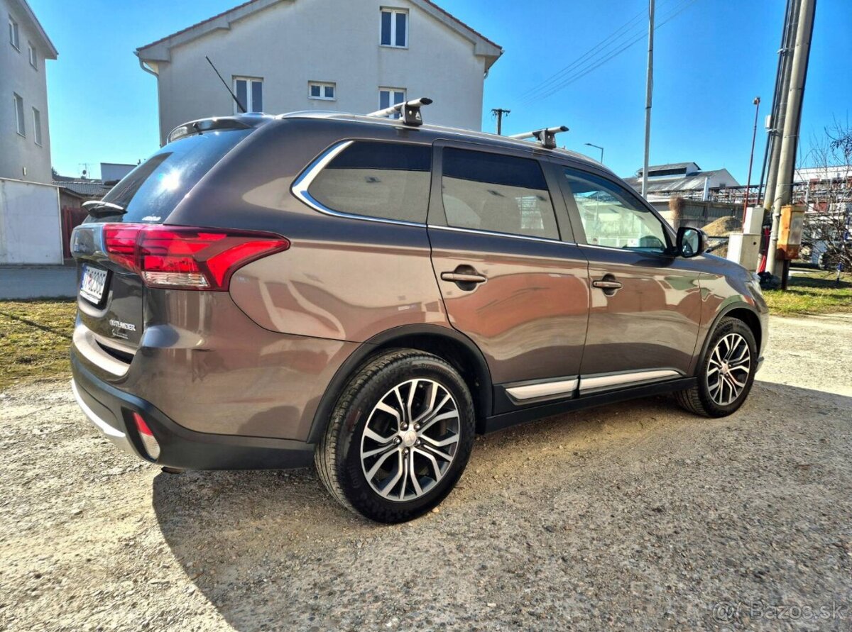 Mitsubishi Outlander 2.2D 4x4 2015 - 8