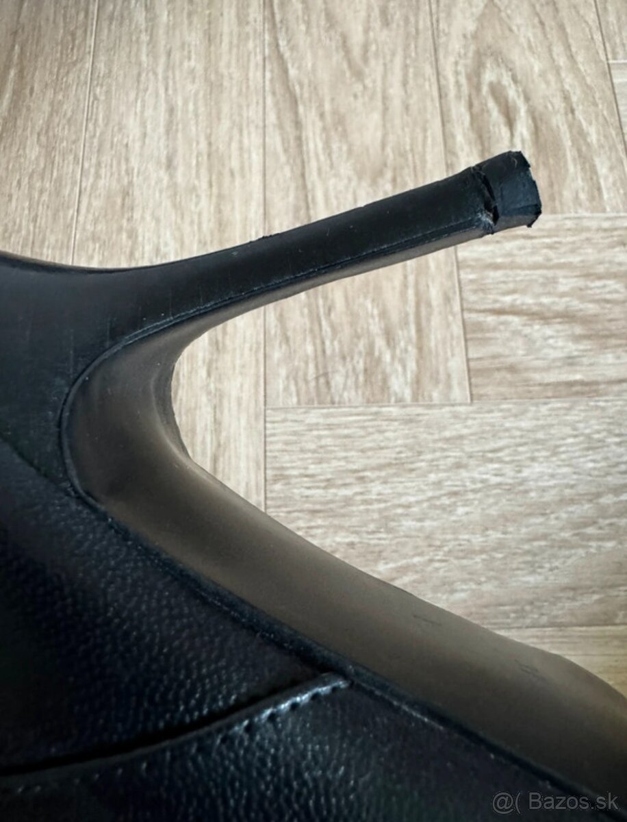 Kožené čižmy GUESS - 8