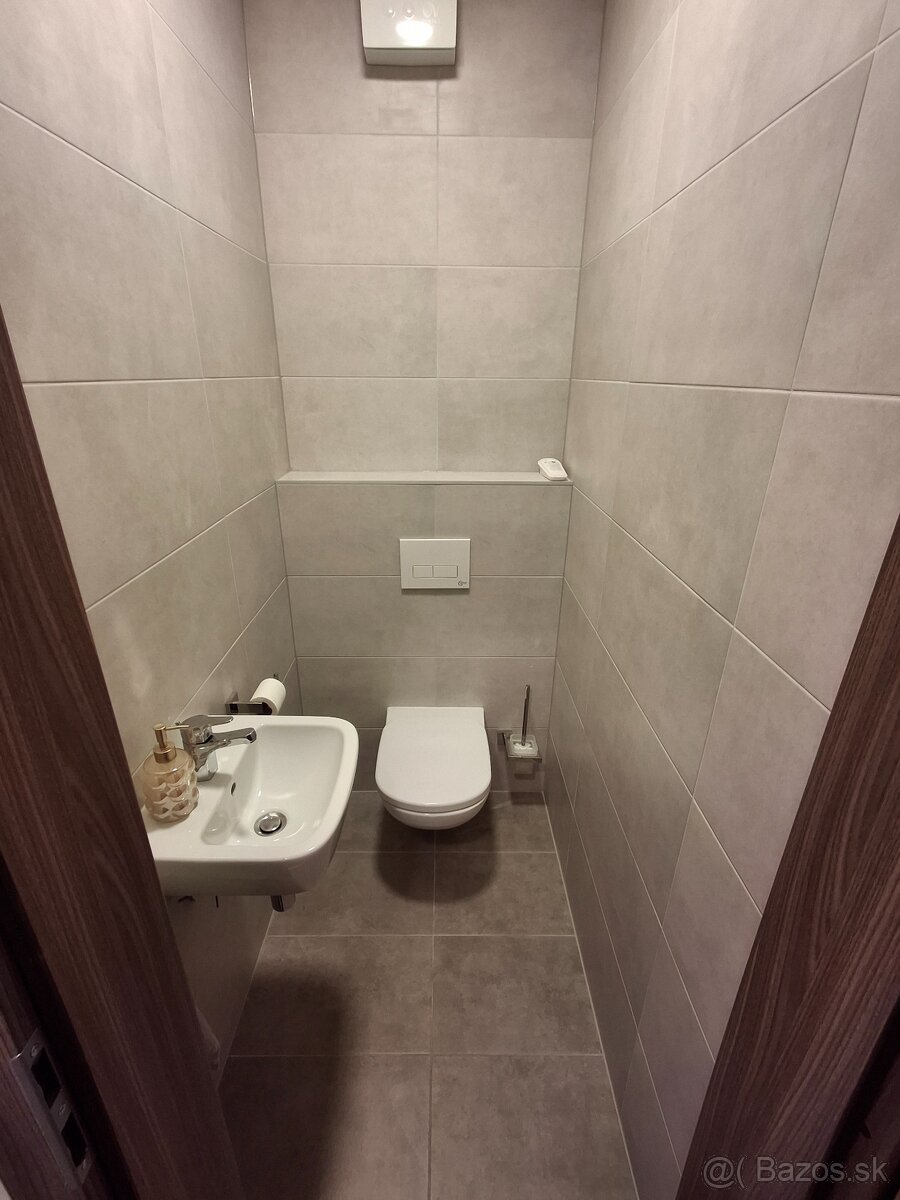 Na prenájom 2 izbový byt - Košice, Centrum - 8