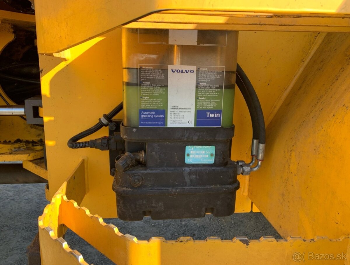 VOLVO L50H - motor po GO /0127/ - 8