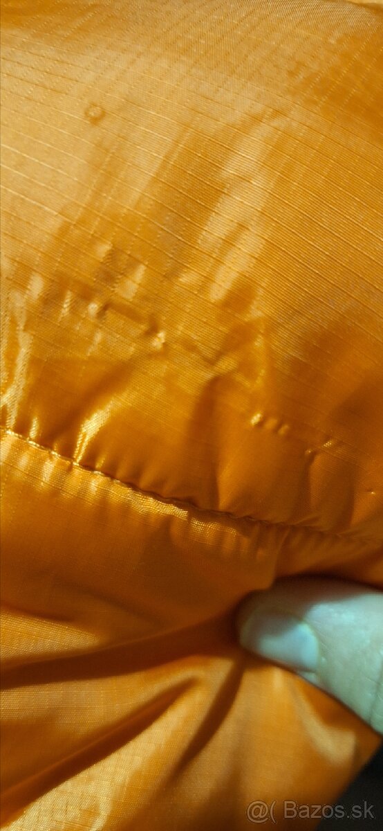 Oranžová bunda - 8