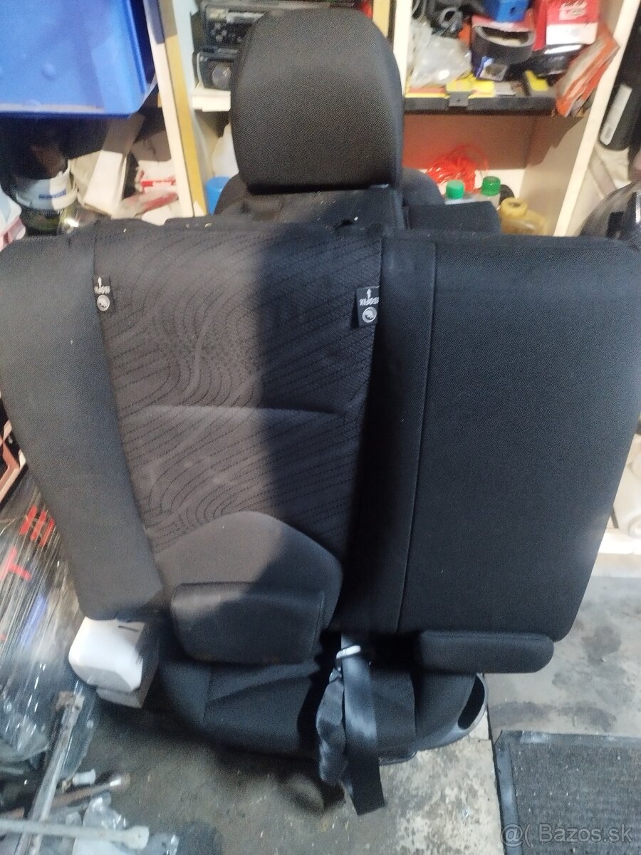 Diely na Peugeot 308 - 8