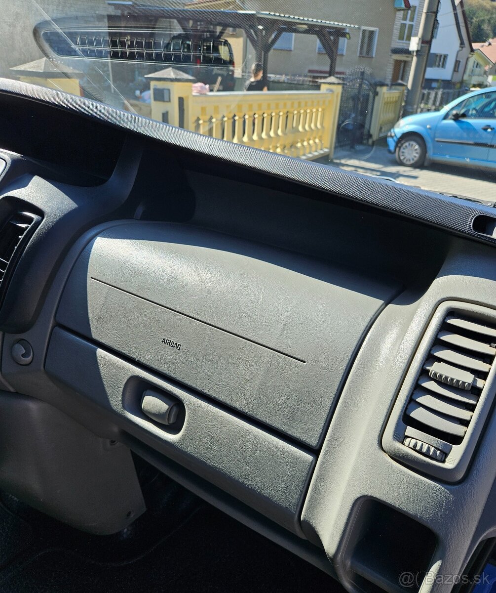Renault Trafic 2014 84kw 9 miest M6 nová STK EK zimné gumy - 8