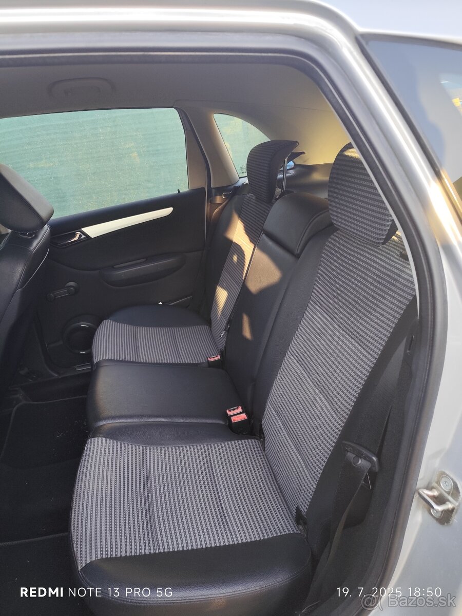 Predám Mercedes B200 r.v.2006 - 8