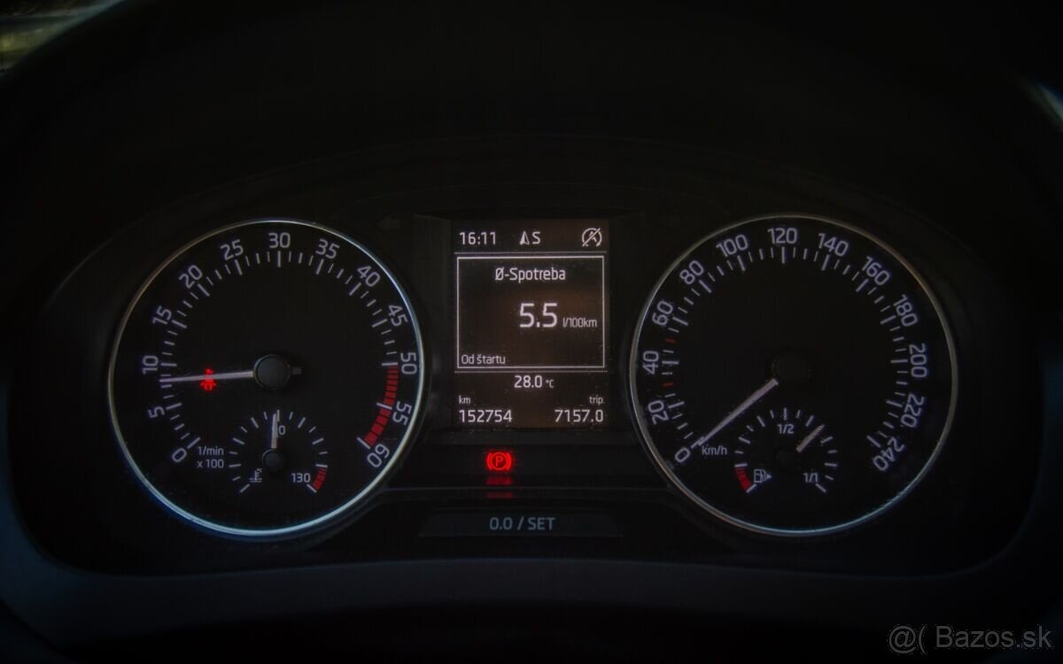Škoda Rapid Spaceback 1.4 TDI 66kw - 8