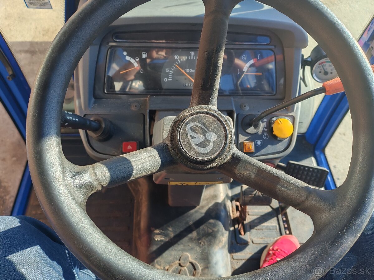 Komunalne ISEKI TH 4335 4x4 - 8