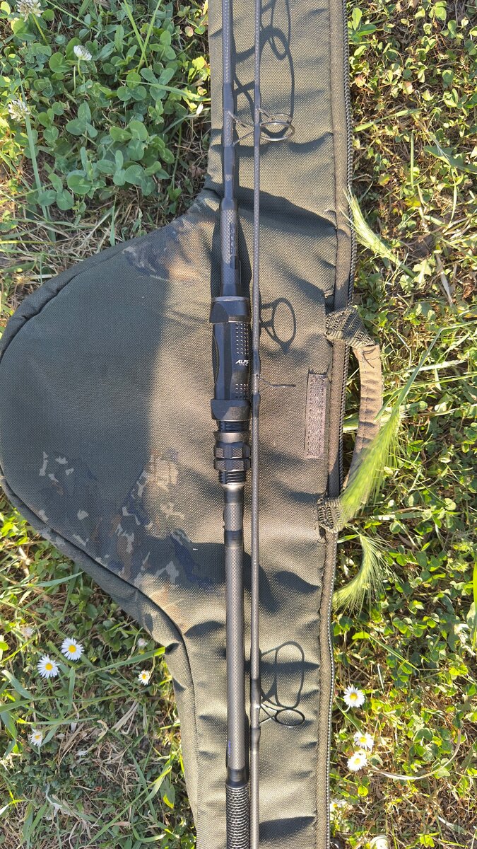 Nash Sawn Off Black Ops 6ft 3lb - 8