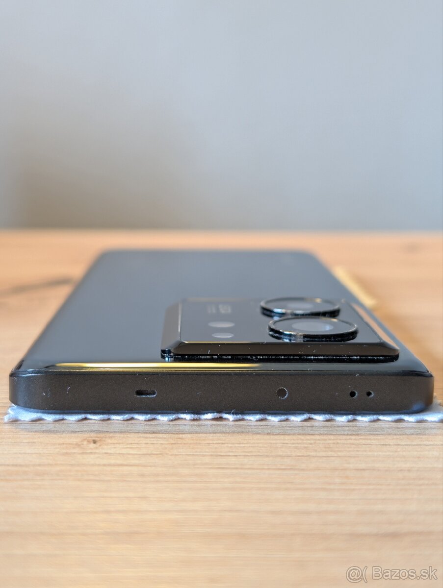 Predám Xiaomi 13T Pro 12gb / 512gb - 8