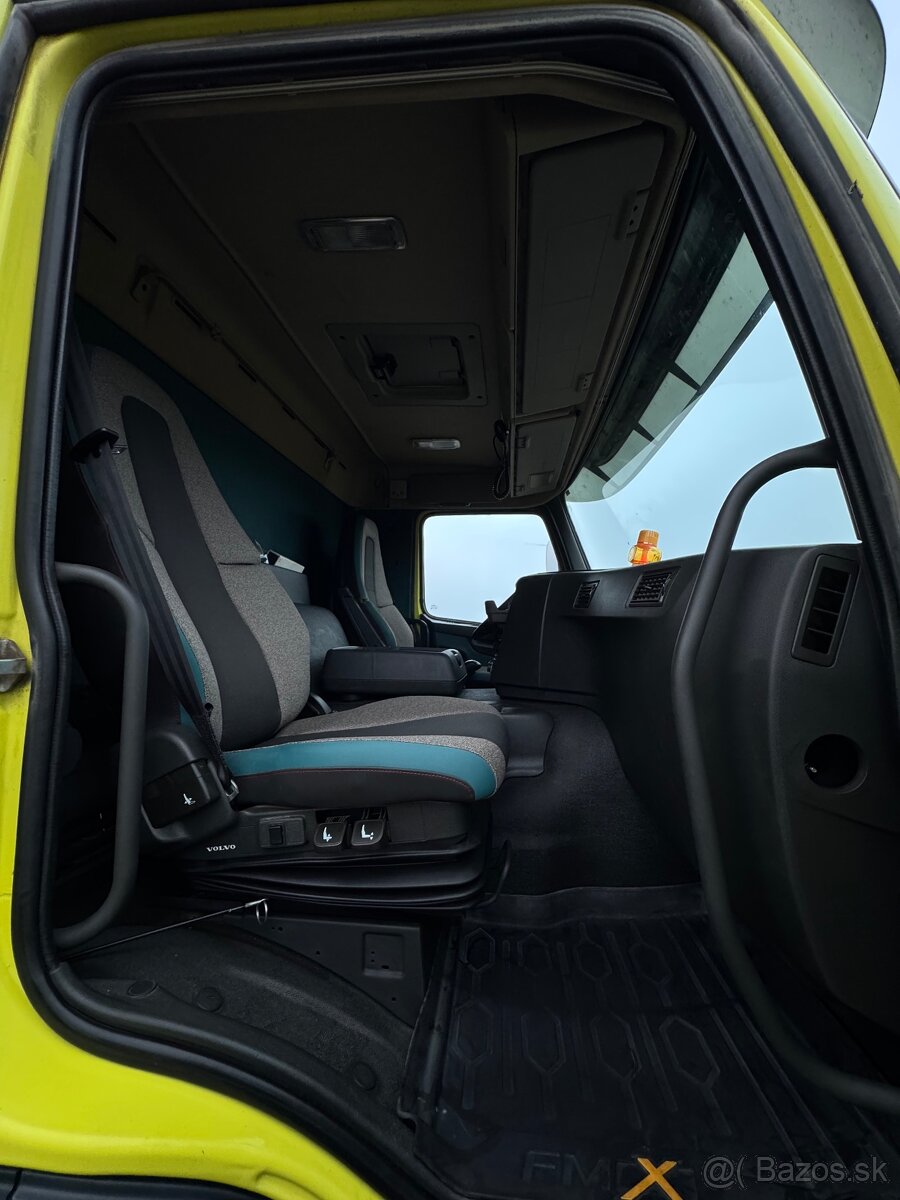 Volvo FMX 540 6x4 + Schwarzmuller tridem - 8