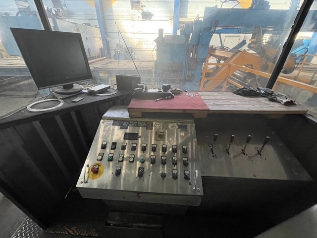 servisné stredisko - hrubá deliaca linka ACHENBACH - 8