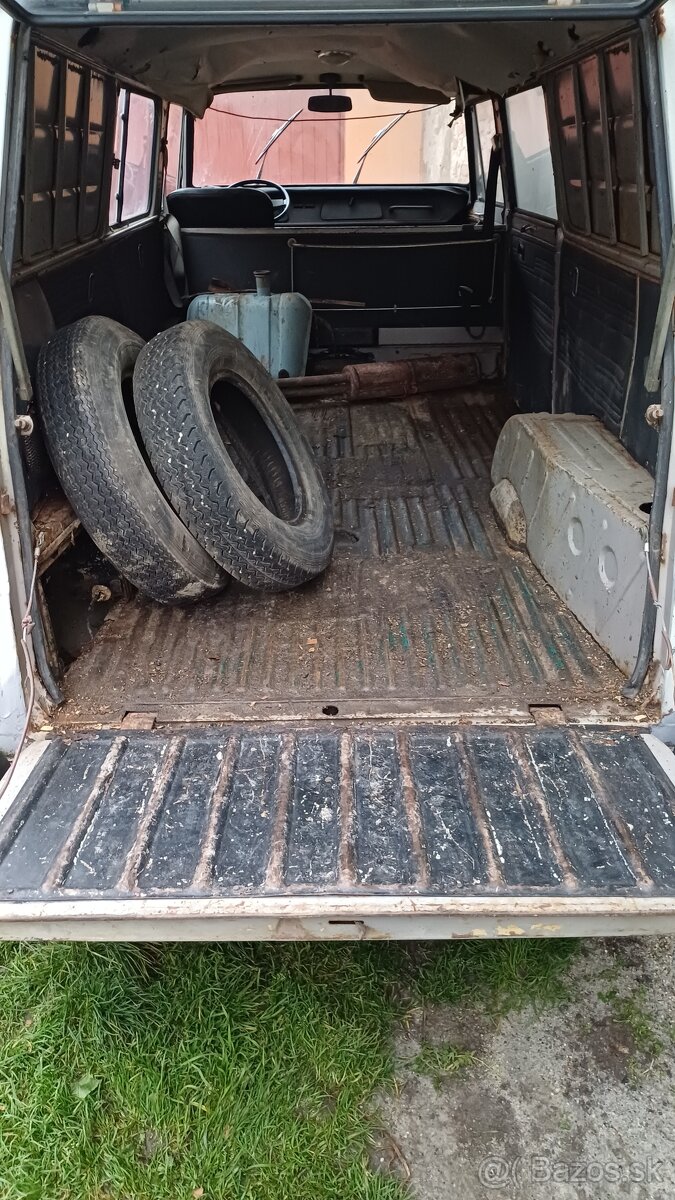 Škoda 1203 zo šiltom - 8