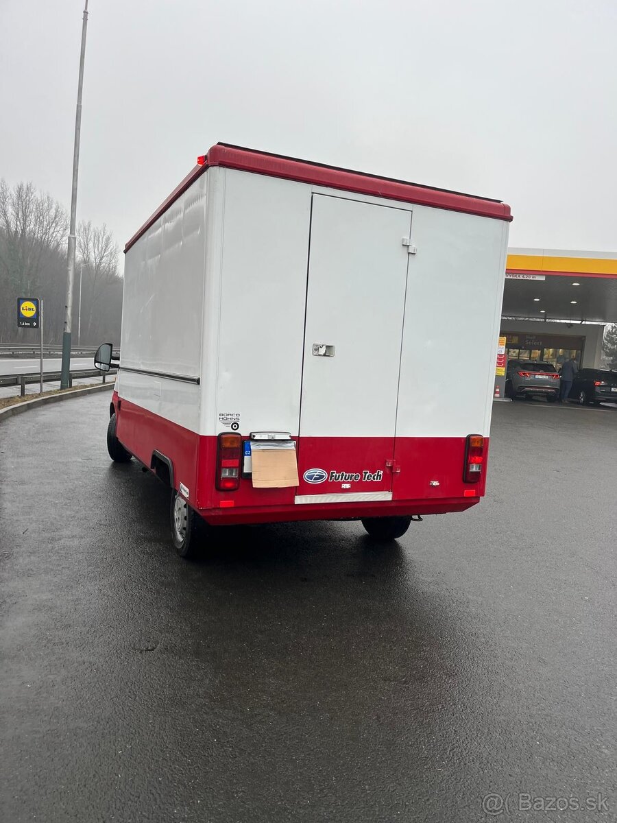 Pojízdná prodejna na pečivo - 8