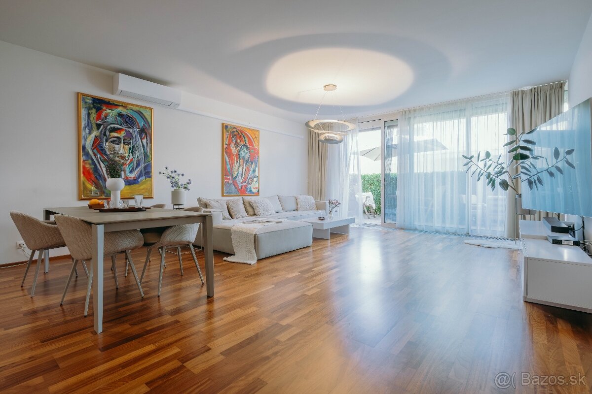 Nadčasová elegancia v srdci zelene - 8