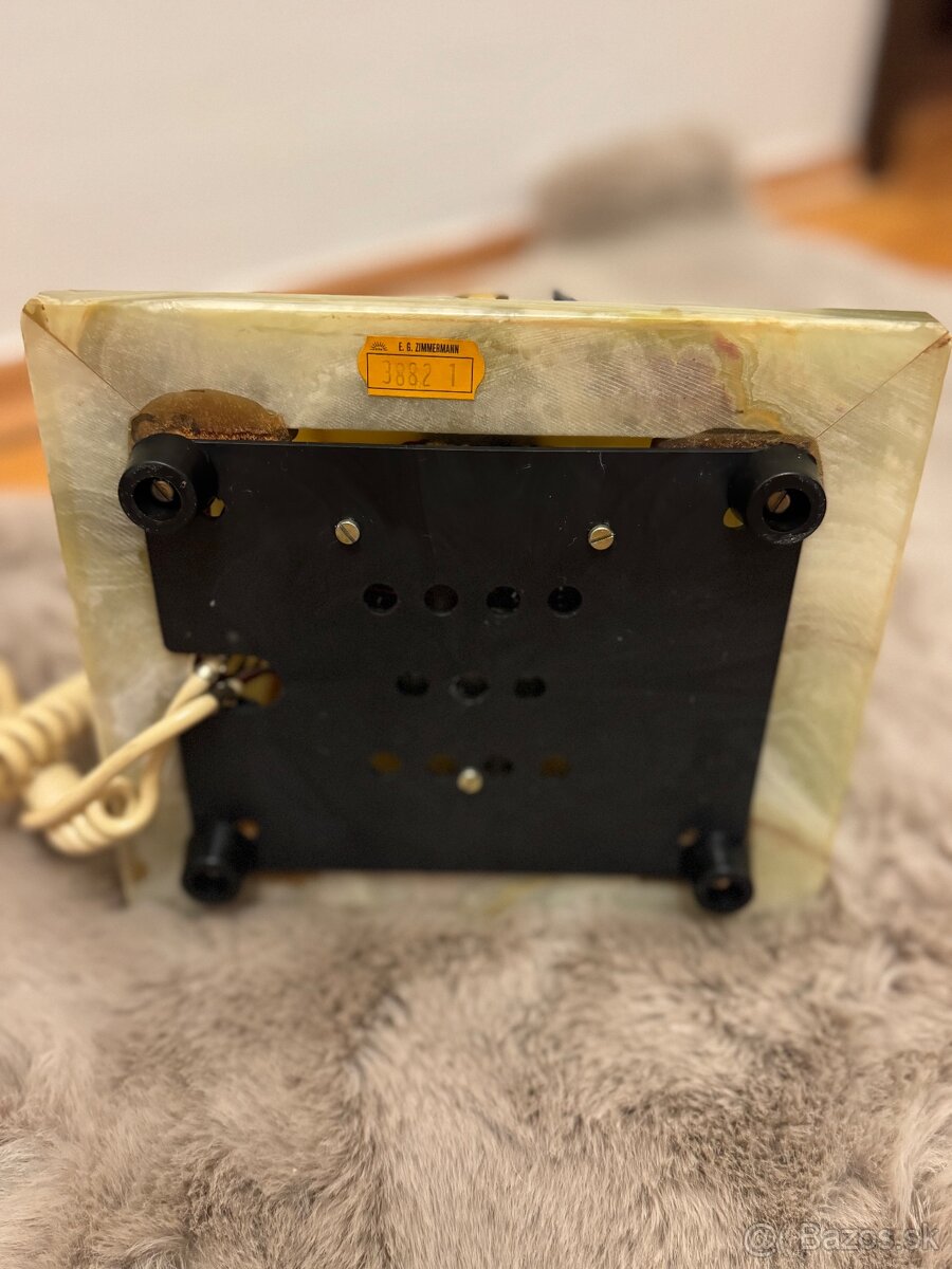 Ónyx starožitný telefón - 8