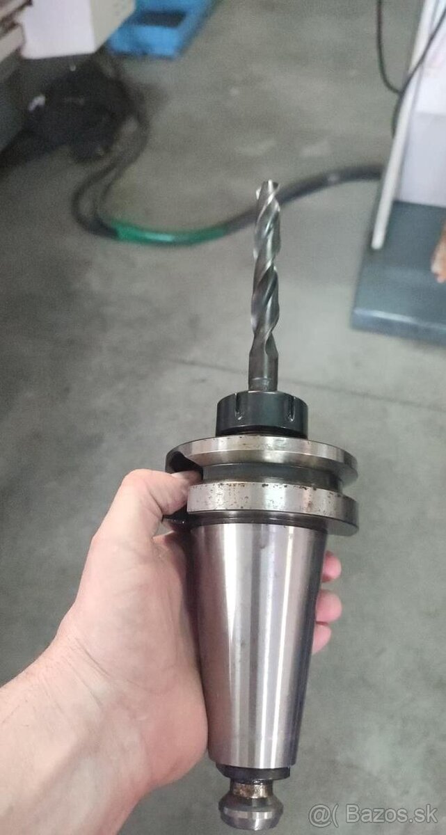 Obráběcí centrum (vertikální) Cincinnati FTV 850 (6502) - 8